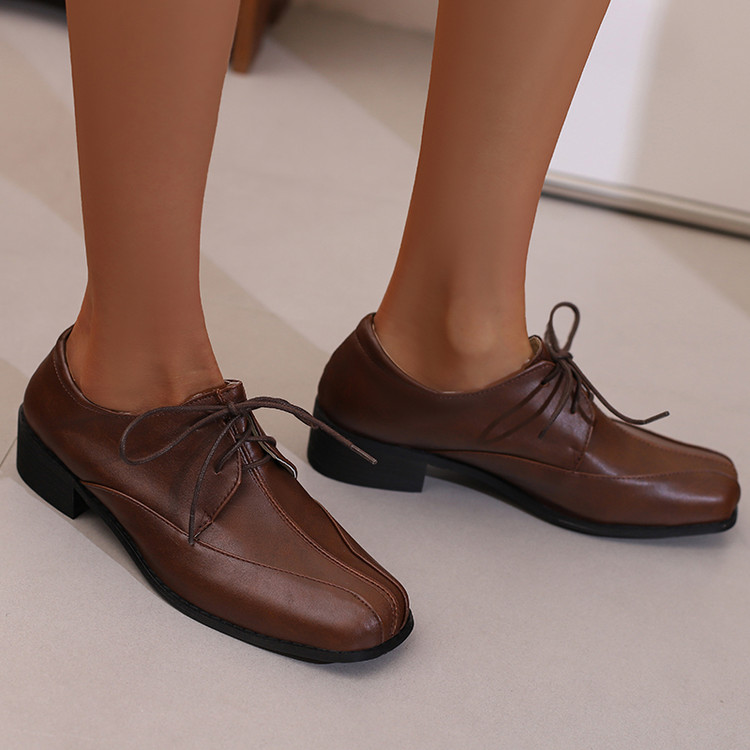 Women's Minimalist Lace-Up Flat Shoes Low Chunky Heel Round Toe