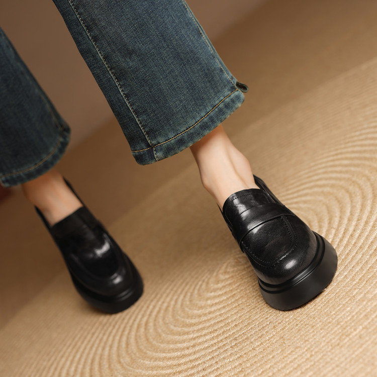 20250924420111003_750.jpg Women's Leather Loafers with Platform Heel in Dark Brown or Black - Style s.html