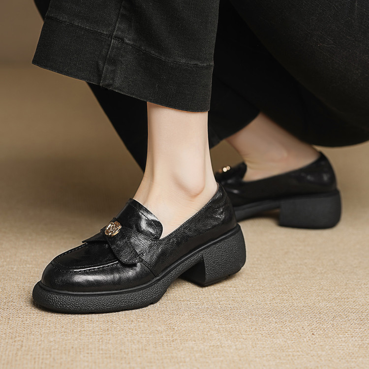 Women's Leather Loafers with Metal Detail and Platform Mid Heel - Style k.html