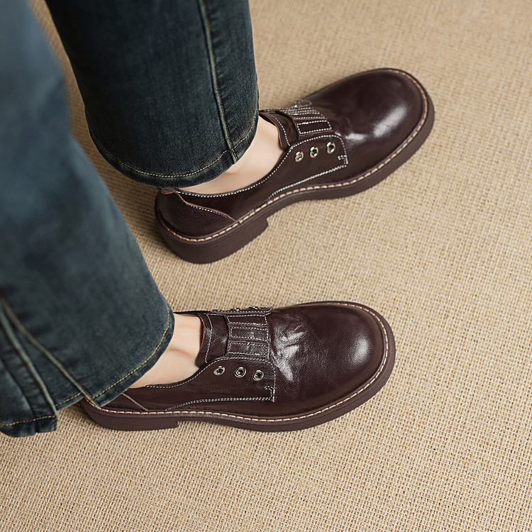 Women's Leather Loafers with Color Block and Chunky Mid Heel